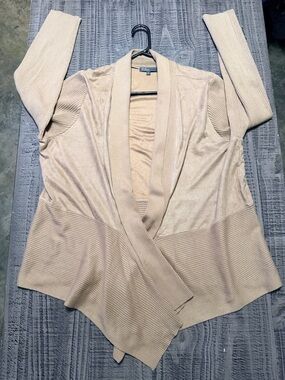 89th & Madison Tan Ribbed Open Cardigan